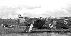 Финские «Мораны» 
            на аэродроме Соломанни возле Петрозаводска, сентябрь 1941 года.