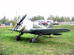Реплика И-16 М-14 с правого борта