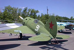 Макет И-16, экспонат Центрального музея ВОВ